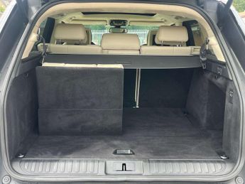 Land Rover RANGE ROVER SPORT 3.0 Range Rover Sport Autobiography Dynamic SDV6 Auto 4WD 5dr