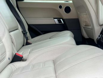 Land Rover RANGE ROVER SPORT 3.0 Range Rover Sport Autobiography Dynamic SDV6 Auto 4WD 5dr