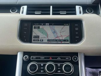 Land Rover RANGE ROVER SPORT 3.0 Range Rover Sport Autobiography Dynamic SDV6 Auto 4WD 5dr