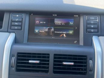 Land Rover DISCOVERY SPORT 2.2 Discovery Sport SE Tech SD4 Auto 4WD 5dr