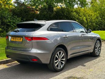 Jaguar F-PACE 2.0 F-PACE Chequered Flag AWD D Auto 4WD 5dr