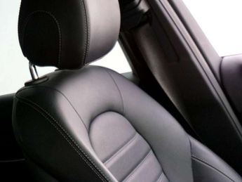 Mercedes-Benz C-CLASS 2.0 C300d AMG Line Edition Estate Diesel G-Tronic+ 4MATIC Euro 6