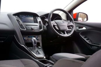 Ford FOCUS 1.5 TDCi Titanium Hatchback Diesel Powershift Euro 6 (s/s) 5dr -