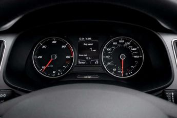 SEAT LEON 2.0 TDI XCELLENCE Estate Diesel Manual Euro 6 (s/s) 5dr - Just 3