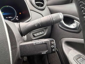 RENAULT ZOE Zoe i Iconic Rapid Charge ZE50 5dr