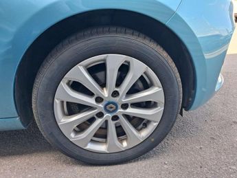 RENAULT ZOE Zoe i Iconic Rapid Charge ZE50 5dr