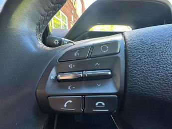 HYUNDAI IONIQ IONIQ Premium BEV 5dr
