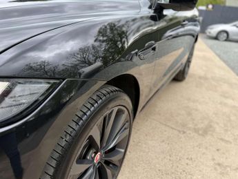 JAGUAR F-PACE 3.0 F-PACE S AWD D Auto 4WD 5dr