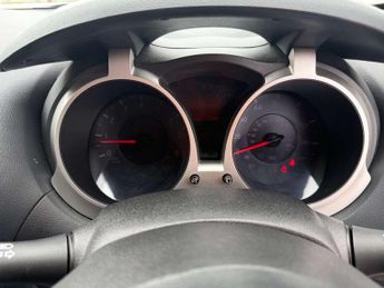 Nissan Juke 1.6 Juke Acenta Premium CVT 5dr