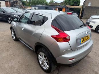 Nissan Juke 1.6 Juke Acenta Premium CVT 5dr
