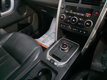 Land Rover Discovery Sport SD4 HSE BLACK