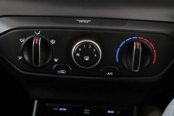 Hyundai BAYON 1.0 T-GDi MHEV SE Connect SUV 5dr Petrol Hybrid Manual Euro 6 (s