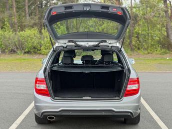 Mercedes-Benz C Class 2.1 C220 CDI AMG Sport Estate 5dr Diesel G-Tronic+ Euro 5 (s/s) 