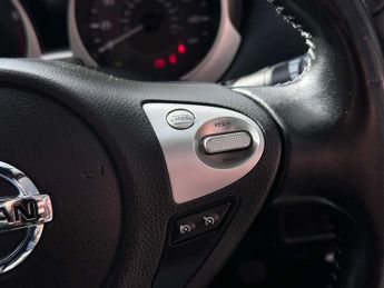 NISSAN JUKE 1.6 Juke Tekna CVT 5dr