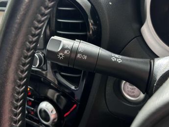 NISSAN JUKE 1.6 Juke Tekna CVT 5dr