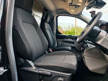 Ford TRANSIT CUSTOM 2.0 Transit Custom 300 Trend EcoBlue