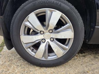 PEUGEOT 2008 1.6 2008 Allure e-HDi Semi-Auto 5dr