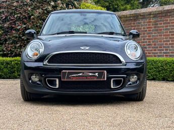 MINI HATCH 1.6 Inspired Edition by Goodwood Auto 3dr