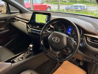 TOYOTA C-HR 1.8 C-HR Excel HEV CVT 5dr