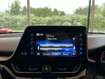 TOYOTA C-HR 1.8 C-HR Excel HEV CVT 5dr