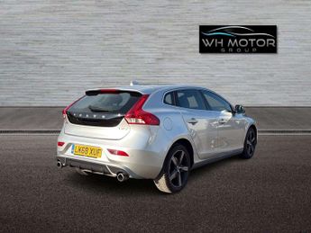 VOLVO V40 1.5 V40 R-Design T2 Auto 5dr