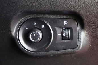 MG MG4 64kWh SE Long Range Hatchback 5dr Electric Auto (203 ps)