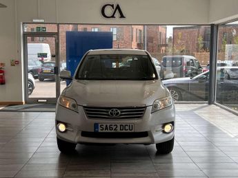 Toyota RAV4 2.0 V-Matic XT-R SUV 5dr Petrol Multidrive S 4WD Euro 5 (158 ps)