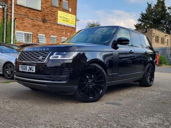 Land Rover Range Rover 3.0 SD V6 Vogue SUV 5dr Diesel Auto 4WD Euro 6 (s/s) (275 ps)