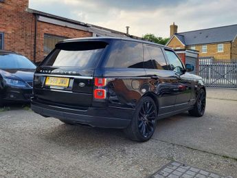 Land Rover Range Rover 3.0 SD V6 Vogue SUV 5dr Diesel Auto 4WD Euro 6 (s/s) (275 ps)