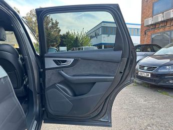 Audi Q7 3.0 TDI V6 50 S line SUV 5dr Diesel Tiptronic quattro Euro 6 (s/