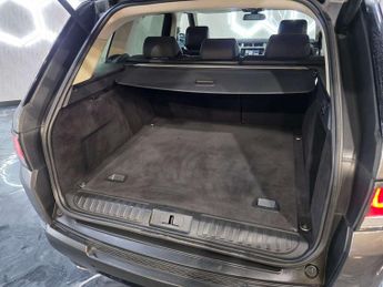Land Rover Range Rover Sport SDV6 HSE DYNAMIC