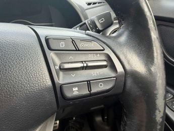 HYUNDAI KONA Kona Premium SE EV 5dr