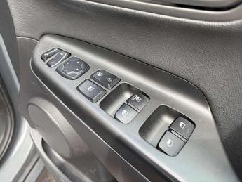 HYUNDAI KONA Kona Premium SE EV 5dr