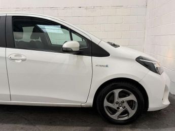 Toyota Yaris 1.5 VVT-h Icon Hatchback 5dr Petrol Hybrid E-CVT Euro 6 (s/s) (1