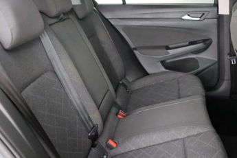 Volkswagen Golf 1.5 eTSI MHEV Life Hatchback 5dr Petrol Hybrid DSG Euro 6 (s/s) 