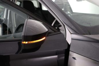 Skoda Octavia 1.4 TSI iV 13kWh SE Technology Estate 5dr Petrol Plug-in Hybrid 