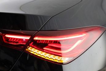 Mercedes-Benz CLA 1.3 CLA250e 15.6kWh AMG Line (Premium) Coupe 4dr Petrol Plug-in 
