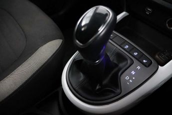 Hyundai i10 1.2 Premium Hatchback 5dr Petrol Auto Euro 6 (s/s) (84 ps)