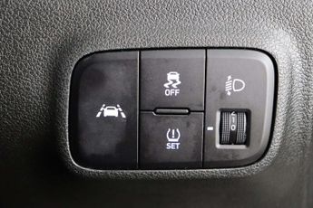 Hyundai i10 1.2 Premium Hatchback 5dr Petrol Auto Euro 6 (s/s) (84 ps)
