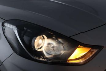 Hyundai i10 1.2 Premium Hatchback 5dr Petrol Auto Euro 6 (s/s) (84 ps)