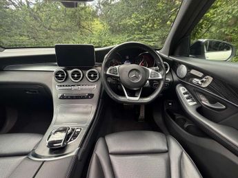 MERCEDES-BENZ GLC 2.0 GLC 250 AMG Line Premium+ 4Matic Auto 4WD 5dr