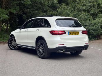 MERCEDES-BENZ GLC 2.0 GLC 250 AMG Line Premium+ 4Matic Auto 4WD 5dr
