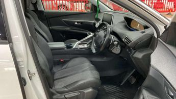 PEUGEOT 3008 1.2 3008 Allure PureTech S/S Automatic 5dr *NATIONAL DELIVERY*