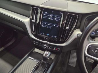 VOLVO XC60 2.0 XC60 Momentum D4 Auto 5dr