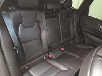 VOLVO XC60 2.0 XC60 Momentum D4 Auto 5dr