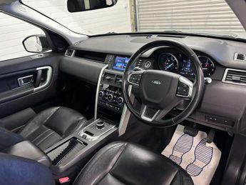 Land Rover DISCOVERY SPORT 2.0 Discovery Sport HSE TD4 Auto 4WD 5dr