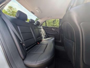 Mercedes-Benz E-CLASS 2.1 E300 Bluetec Hybrid Auto 4dr