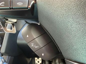 SUBARU LEVORG 2.0 Levorg GT Symmetrical AWD CVT 4WD 5dr
