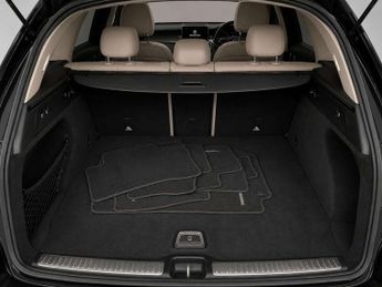 Mercedes-Benz GLC 2.1 GLC250d Sport (Premium Plus) SUV 5dr Diesel G-Tronic+ 4MATIC