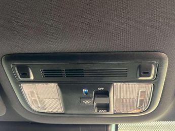 Honda Civic 1.0 VTEC Turbo SR Hatchback 5dr Petrol CVT Euro 6 (s/s) (126 ps)